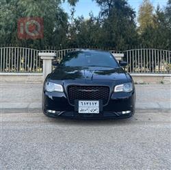 کرایسلەر 300